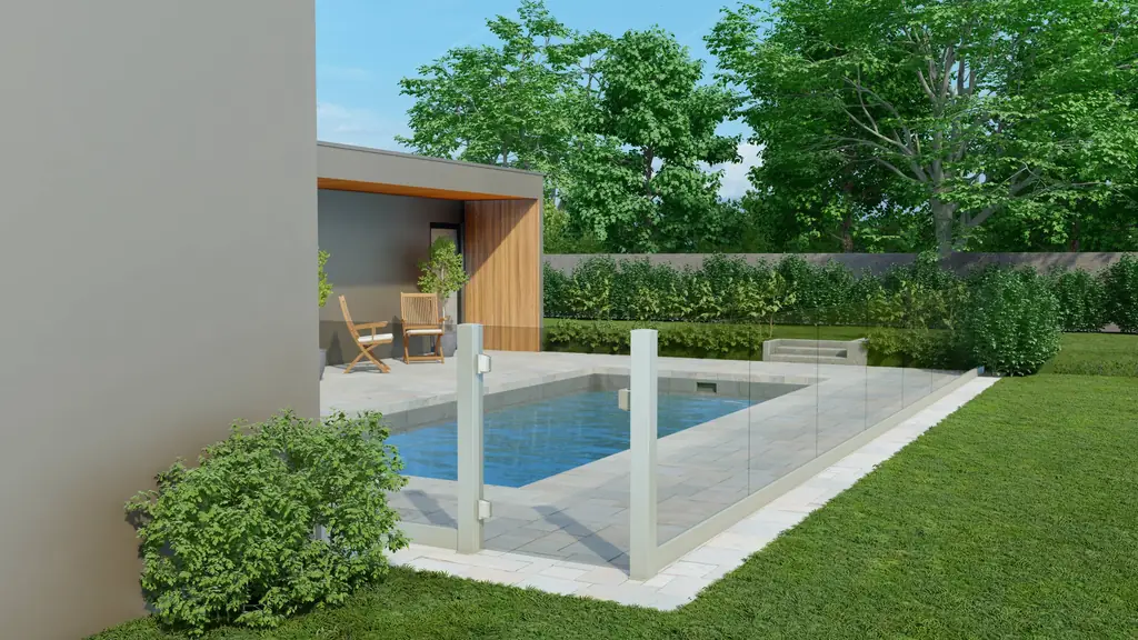 Barrière vitrée autour d’une piscine